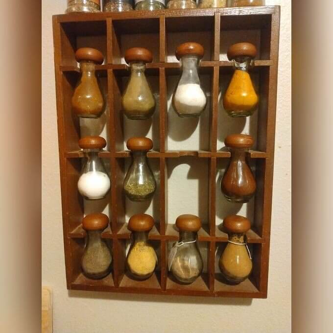 The Charming Spice Rack Set