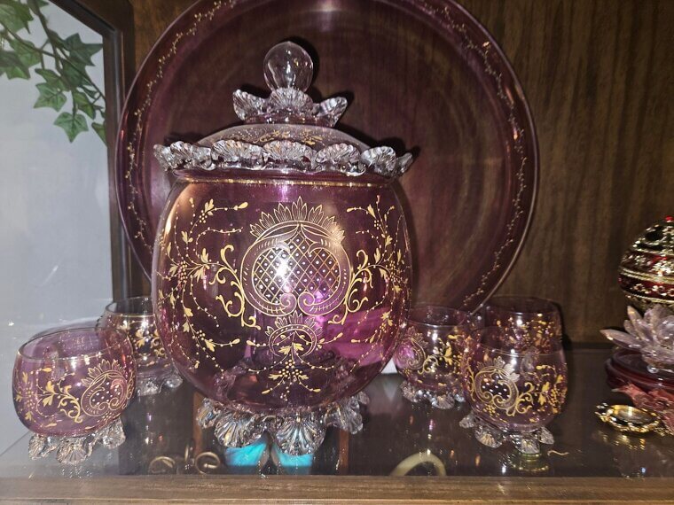 The Iconic Eggnog Punch Bowl Set