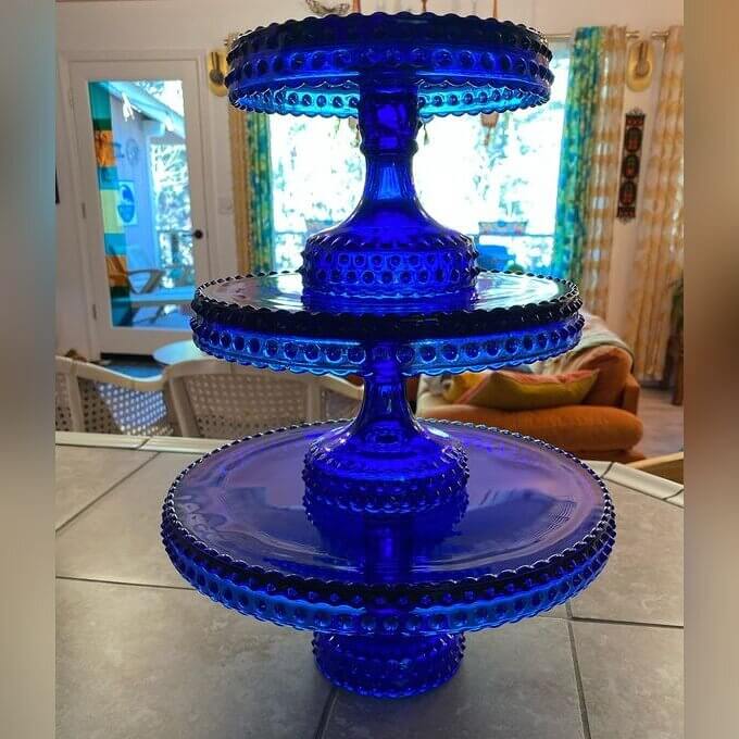 The Decorative Cake Stand