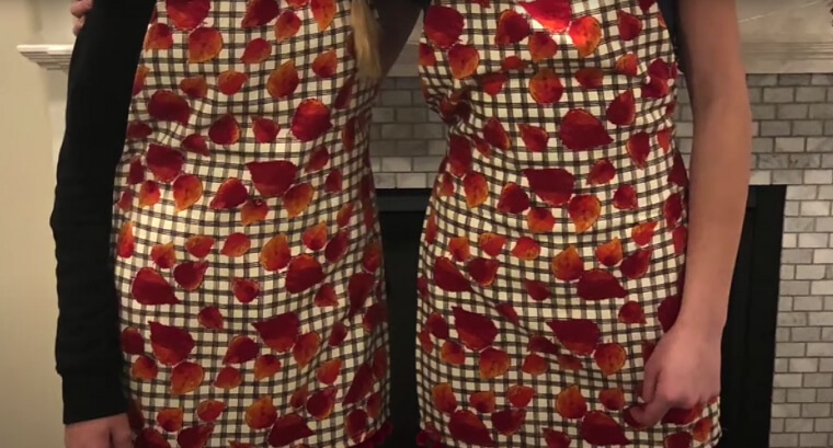 Repurposed Dish Towels Into Aprons