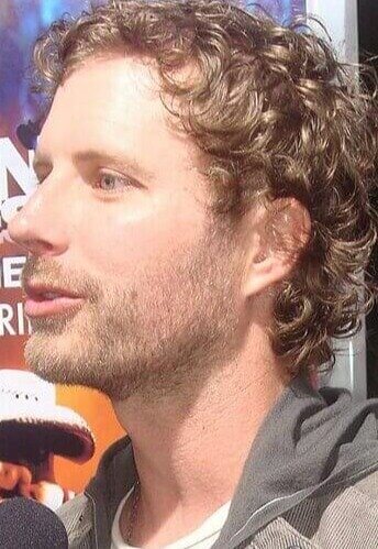 Dierks Bentley Donated to Families of Arizona First Responders