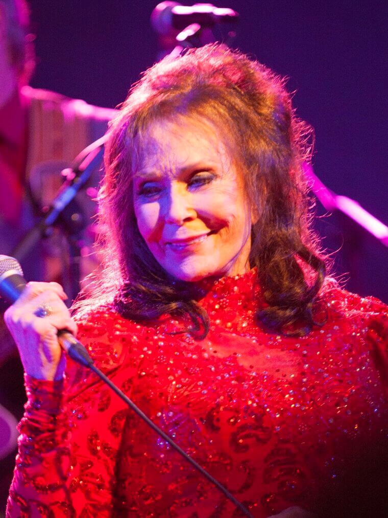 Loretta Lynn Provided Financial Help to Hurricane Mills Neighbors