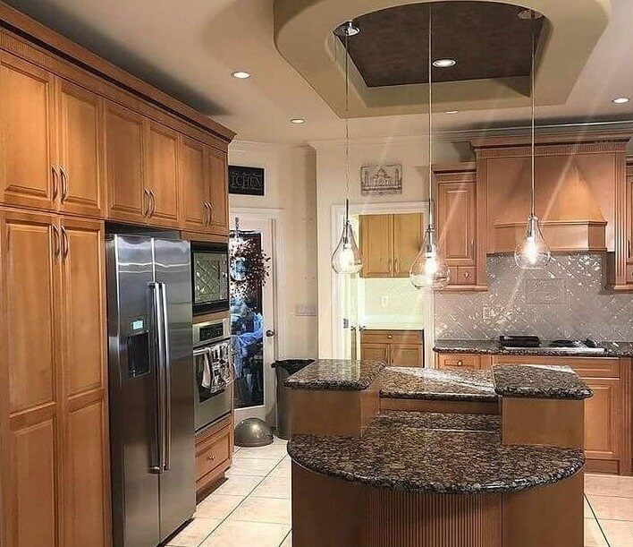 That Kitchen Island Is Definitely Going Through Its Awkward Stage