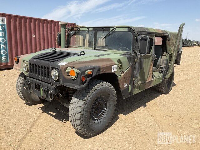 2004 AM General M1123