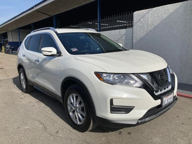 ​Nissan Rogue (2014–2018)