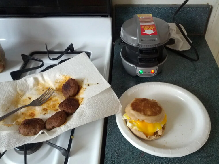 Breakfast Sandwich Maker