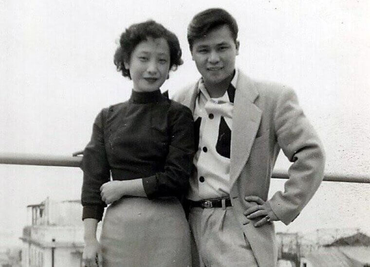 Keep Public Gestures Subtle