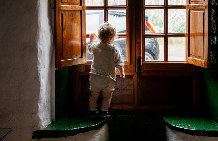 Leaving Children Alone in Cars or at Home