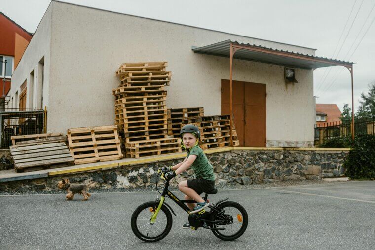 Letting Kids Roam the Neighborhood Unsupervised