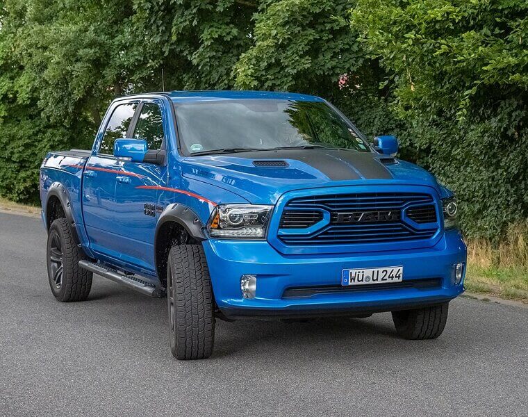 Full-Size Pickup Trucks