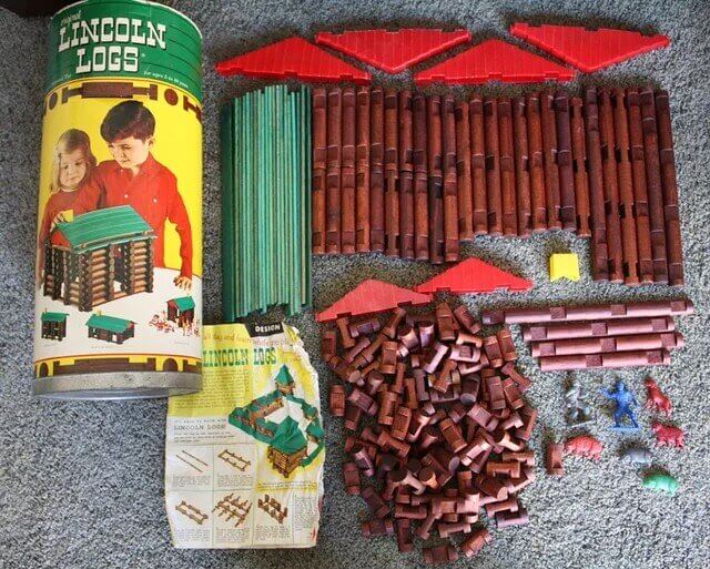 Building Worlds with Lincoln Logs