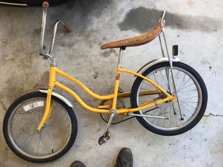Zooming Around on the Schwinn Stingray