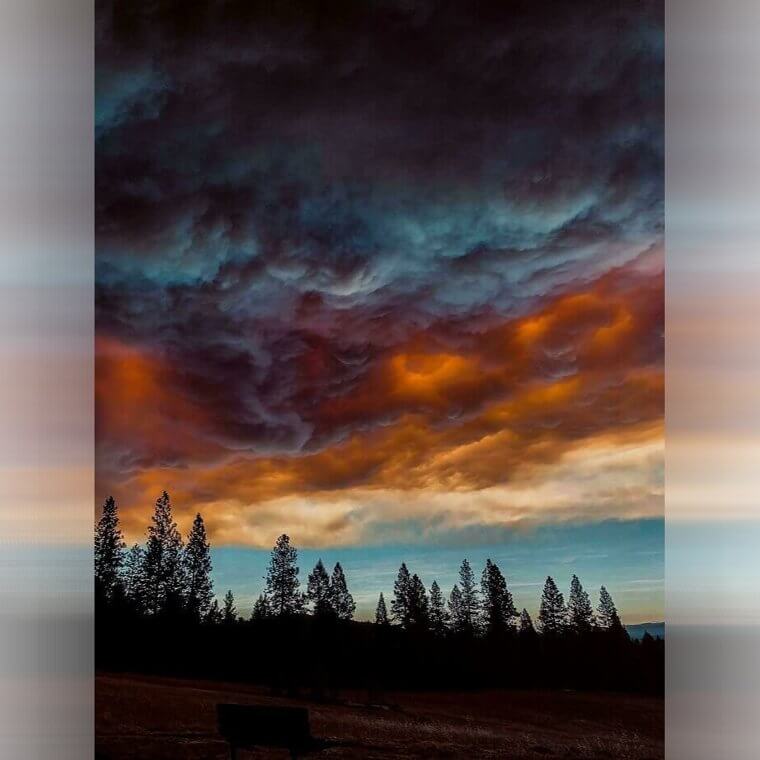 A Smoke-Filled Sky in Northern California