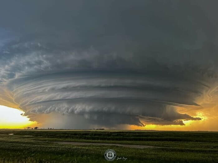A Shelf Cloud in North Dakota
