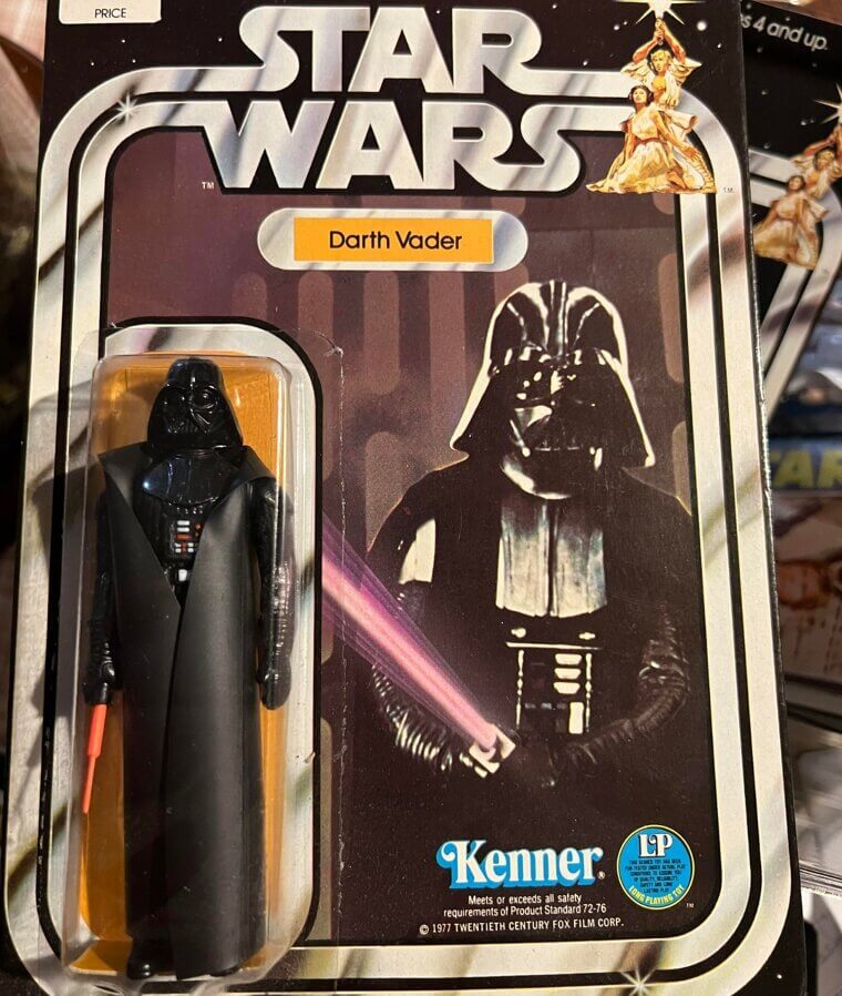 Este juguete de Darth Vader alcanz贸 silenciosamente los 44.994 d贸lares