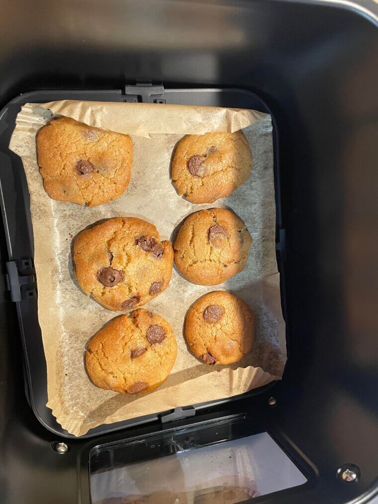 You Can Bake Chocolate Chip Cookies in the Air Fryer