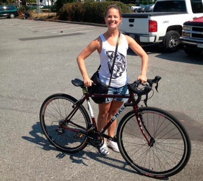 自転車泥棒に遭った女性が自転車を取り戻す