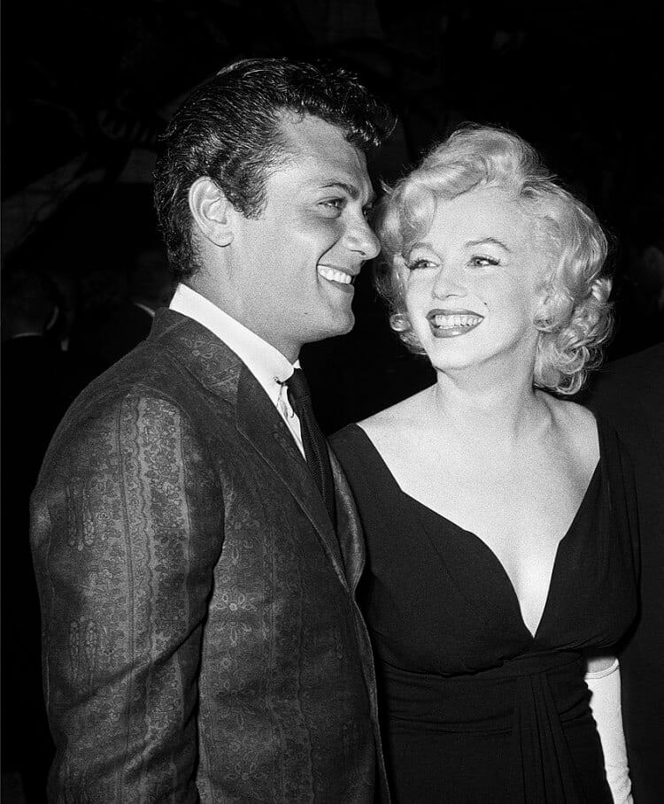 Marilyn Monroe & Tony Curtis