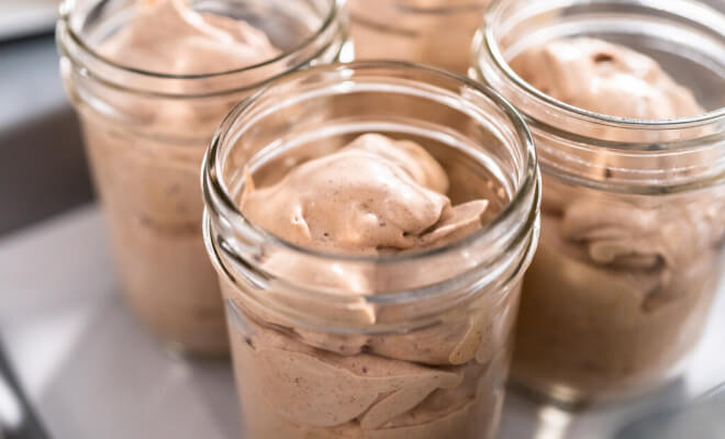 My No-Churn Mason Jar Ice Cream Is Cheap and Easy