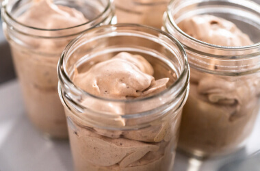 My No-Churn Mason Jar Ice Cream Is Cheap and Easy