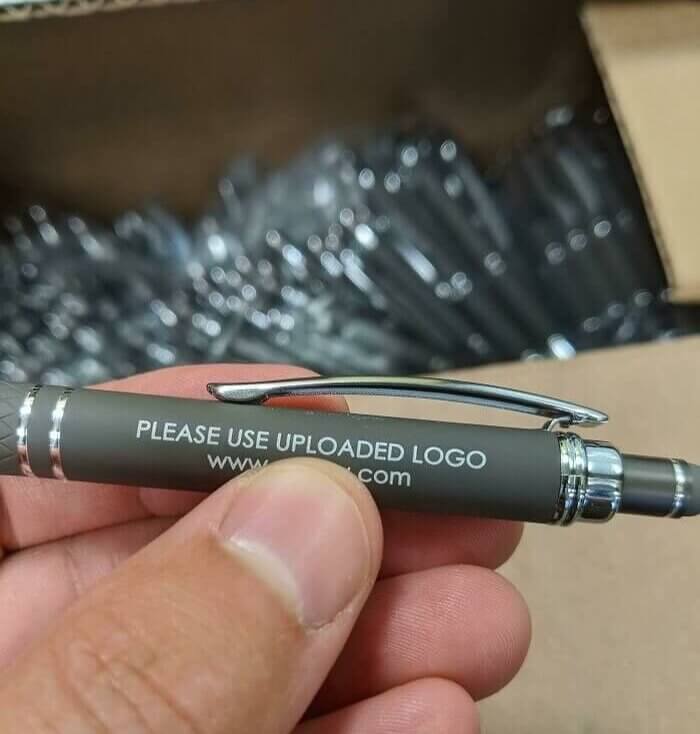 900 Pens With No Logo