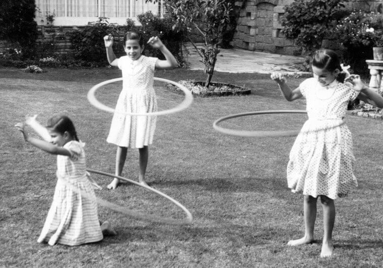 1955–1960: Hula Hoop Craze