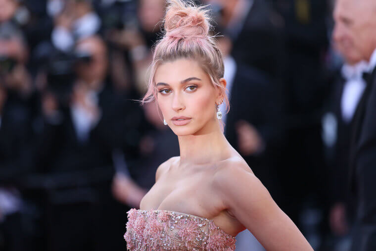 Hailey Baldwin: Christianity