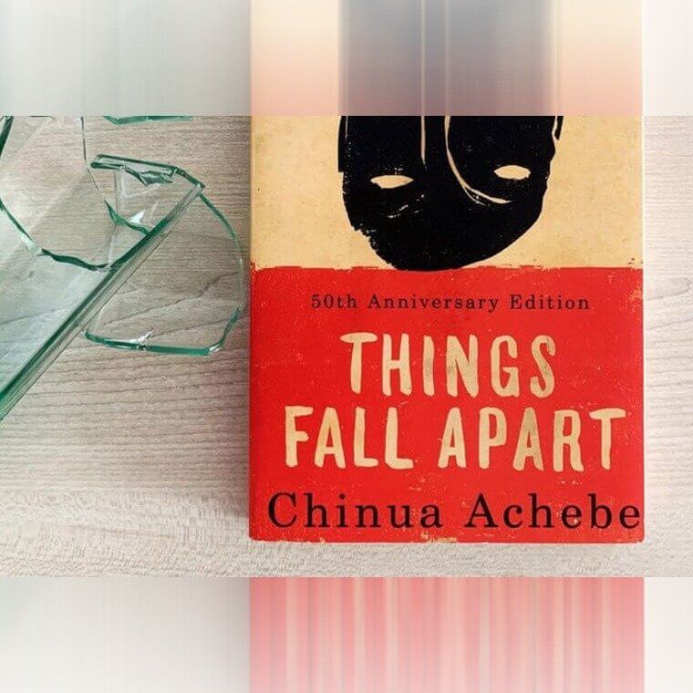 29. "Things Fall Apart" von Chinua Achebe