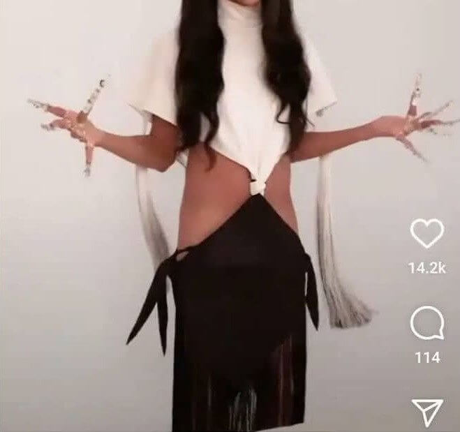 Pretty Woman or Edward Scissorhands?