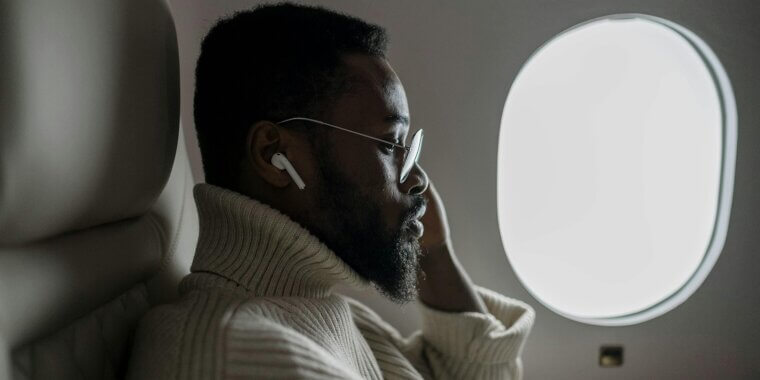 Cheap Wireless Earbuds and AirPods Lookalikes