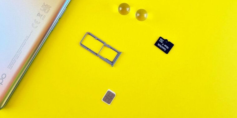 Too-Cheap MicroSD Cards and USB Flash Drives With Fake Capacities