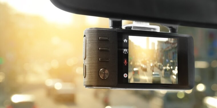Dash Cams Using Lithium Batteries Instead of Supercapacitors