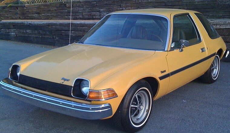 32. AMC Pacer - 3,599 dollár