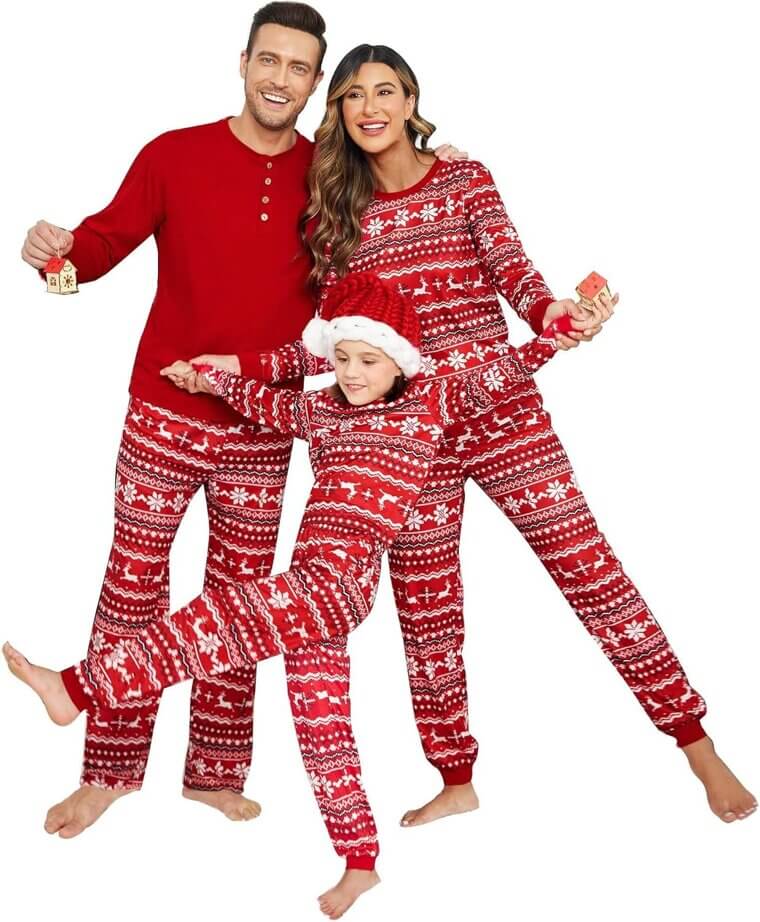 Ekouaer Christmas Pajamas - Cozy Family Fun 