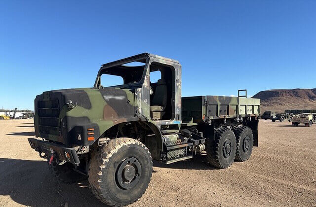 2002 Oshkosh AMK25 MTVR 7 Ton 6x6 Cargo Truck