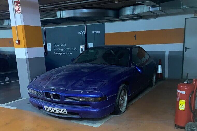 BMW 840i