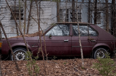 The Nicest Abandoned Cars People Have Ever Spotted