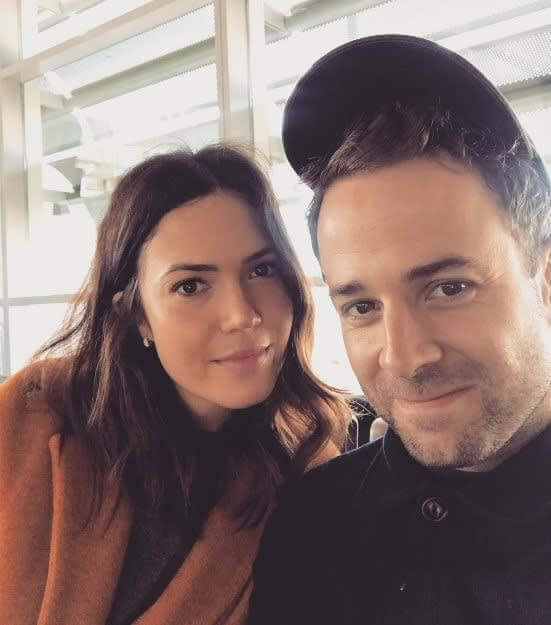 Mandy Moore And Taylor Goldsmith