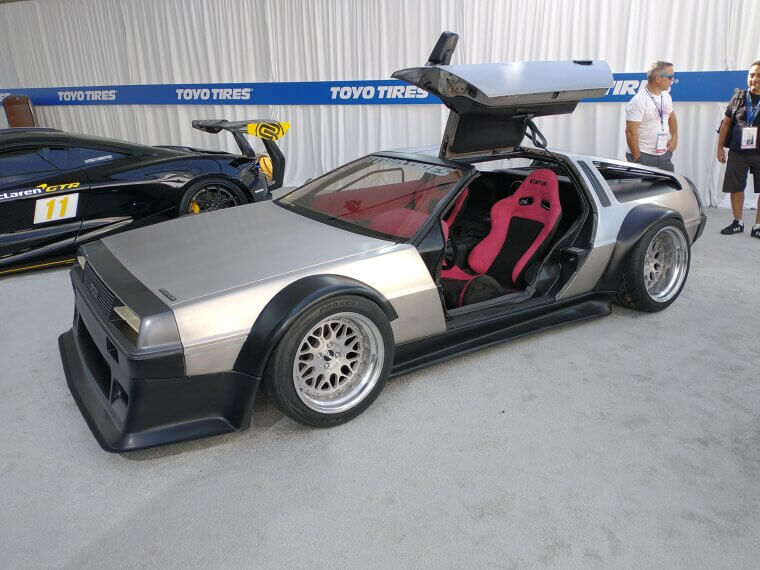 DeLorean DMC-12