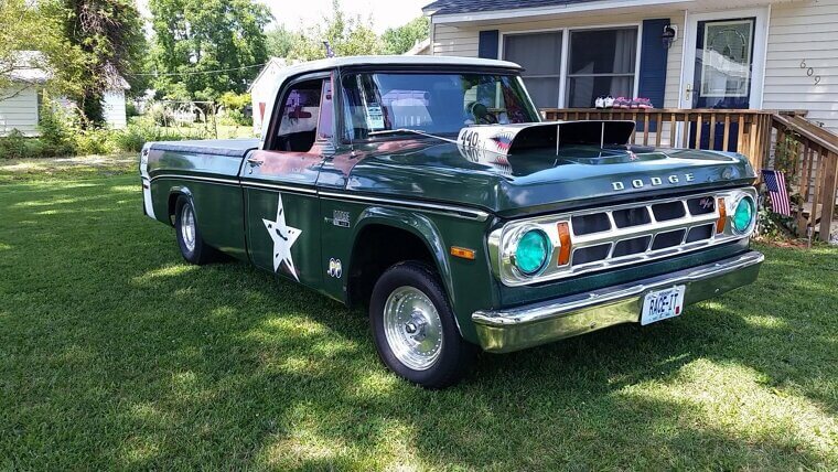 The Muscular 1970 Dodge D200