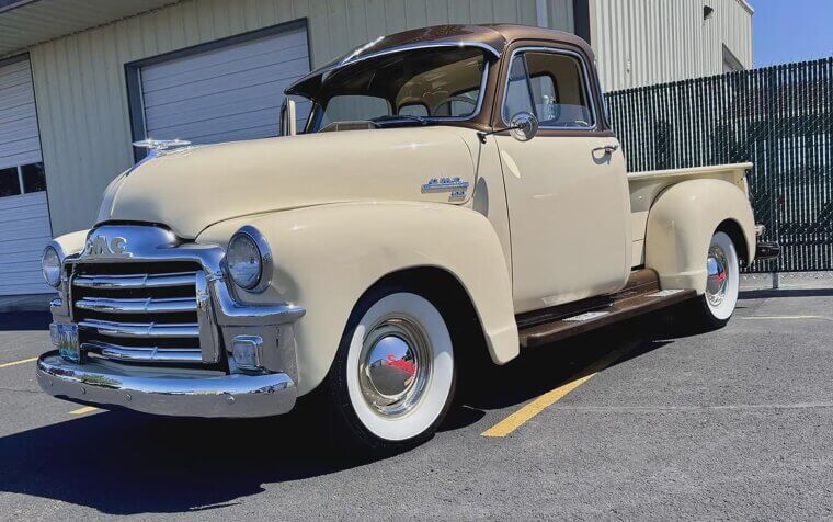 The Rare 1954 GMC 100 Pickup