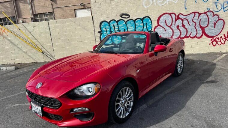 Fiat 124 Spider (2017–2020)