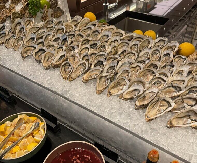Oysters and Raw Shellfish