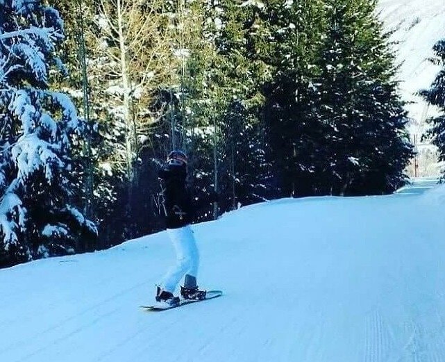 O segredo para você ser um bom praticante de snowboard? Tornar-se um com a neve