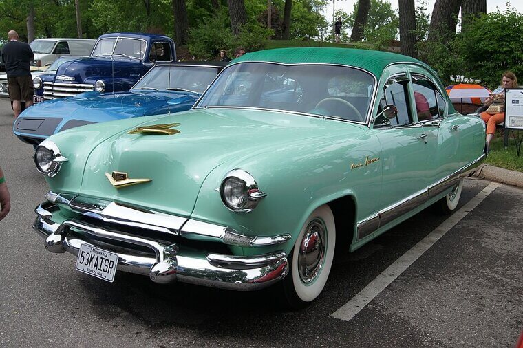 1953 Kaiser Dragon
