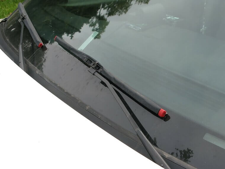 Windshield Wiper Replacement