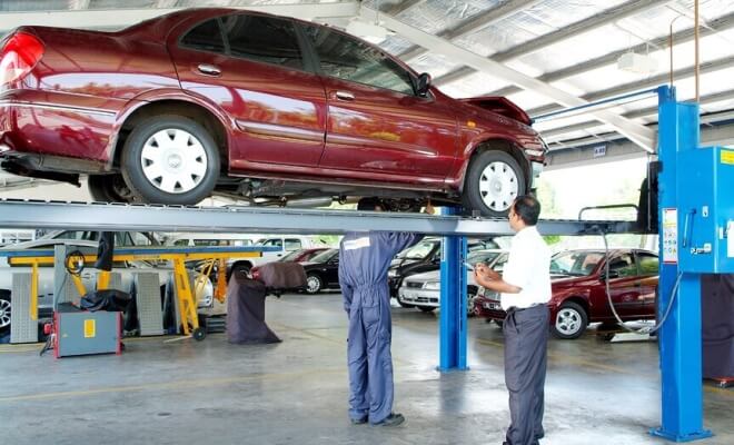 Why Auto Electricians Would Never Buy a Car With Air Suspension