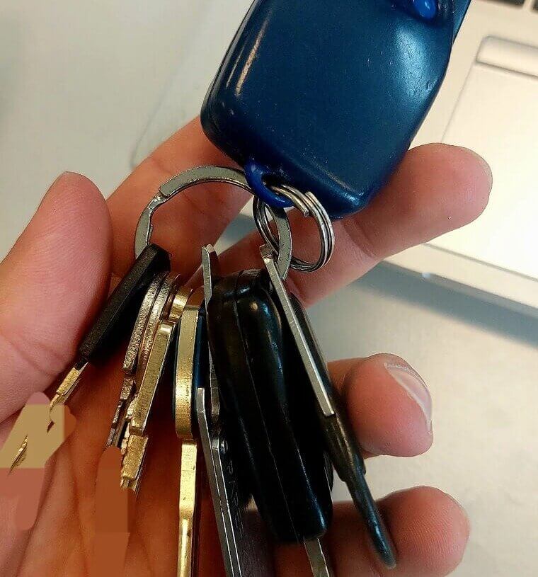 Using a Heavy Keychain