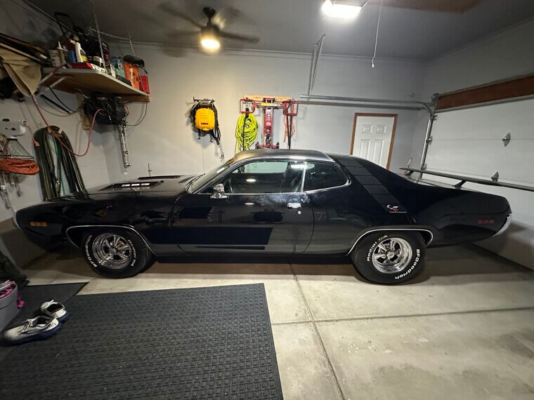 1971 Plymouth Road Runner 426 HEMI