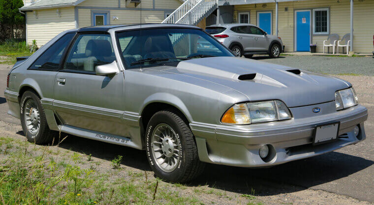 18. 1987 Mustang GT